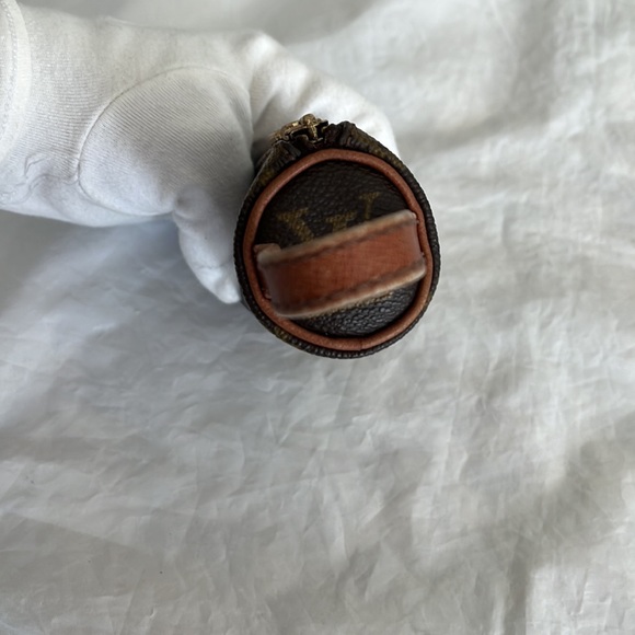 Louis Vuitton Nano Papillon Coin Purse - Picture 6 of 13